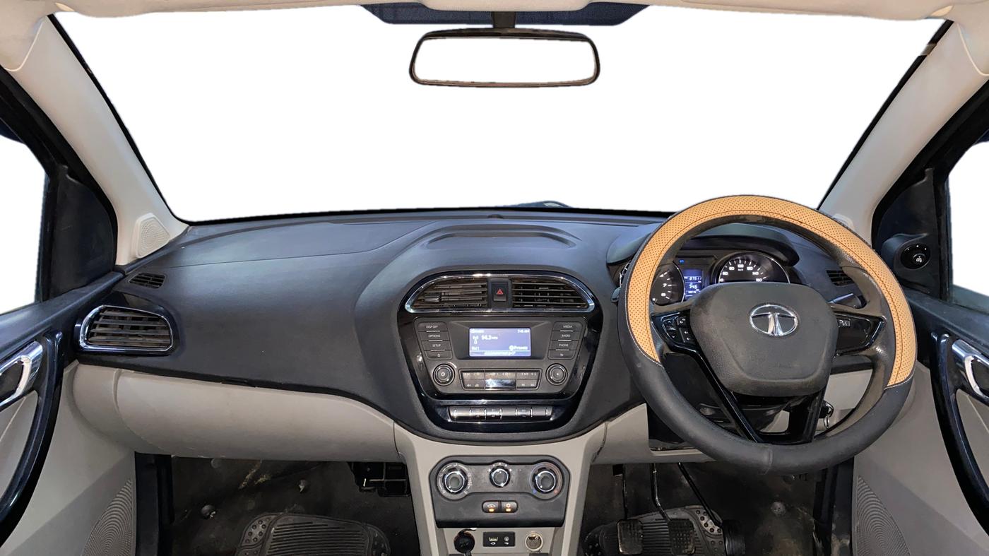 2018 Tata Tiago XZ PETROL, Petrol, Manual, 87,505 km, Dashboard