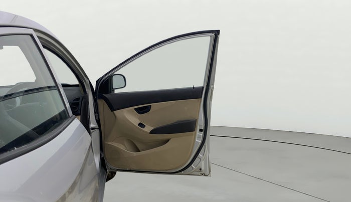 2013 Hyundai Eon ERA +, Petrol, Manual, 62,934 km, RHS Front Door