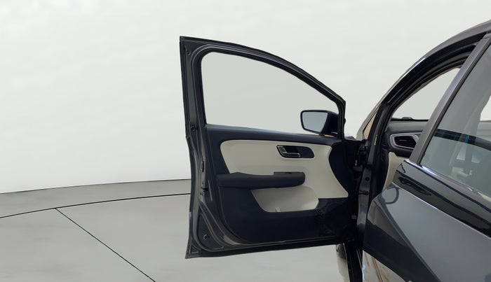 2022 Tata ALTROZ XZA, Petrol, Automatic, 27,042 km, LHS Front Door