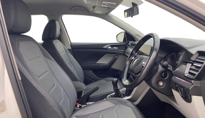 2021 Skoda KUSHAQ AMBITION 1.0L TSI MT, Petrol, Manual, 31,637 km, Right Side Front Door Cabin