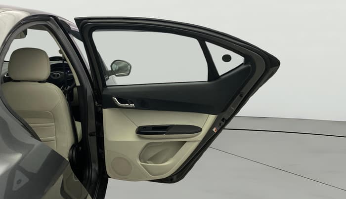 2024 Tata TIGOR XZ PLUS CNG, CNG, Manual, 28,792 km, RHS Rear Door
