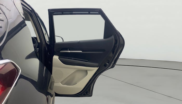 2022 KIA SONET HTX 1.5, Diesel, Manual, 14,039 km, RHS Rear Door