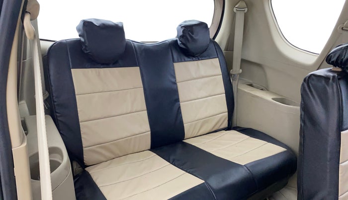 2014 Maruti Ertiga VXI, Petrol, Manual, 1,16,437 km, Third Seat Row ( optional )