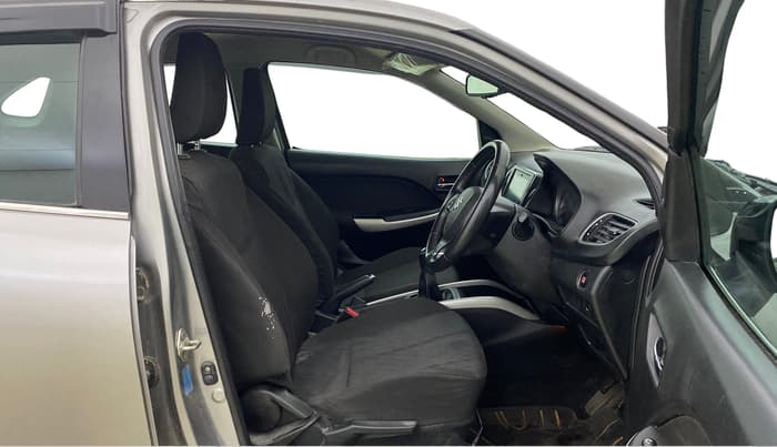 2016 Maruti Baleno ALPHA PETROL 1.2, Petrol, Manual, 77,553 km, Right Side Front Door Cabin