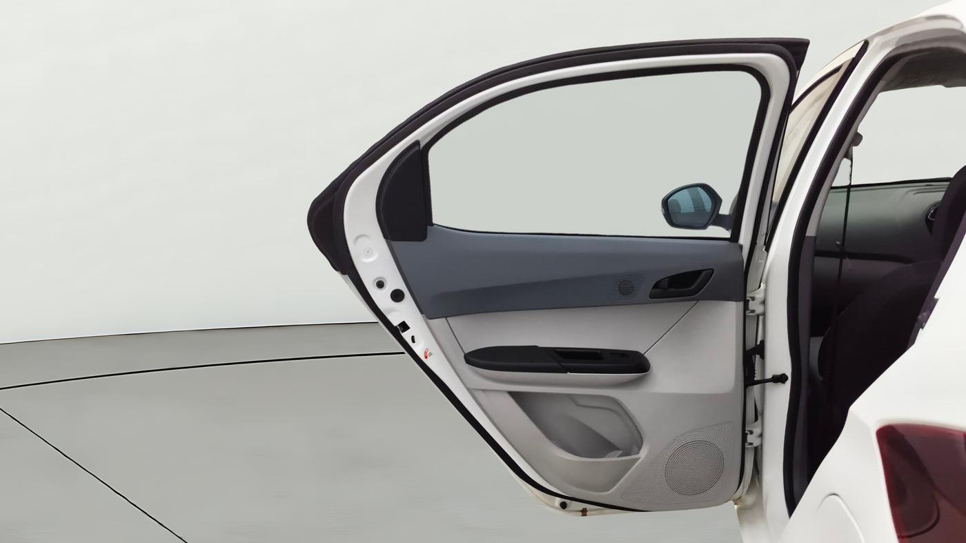 2025 Tata Tiago XT PETROL, Petrol, Manual, 11,252 km, LHS Rear Door