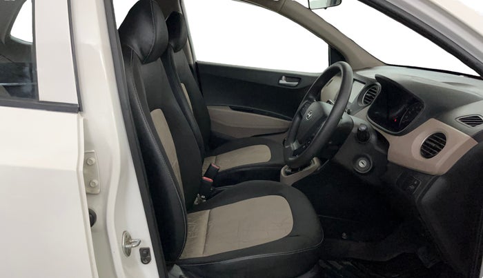 2017 Hyundai Grand i10 SPORTZ (O) AT 1.2 KAPPA VTVT, Petrol, Automatic, 24,817 km, Right Side Front Door Cabin