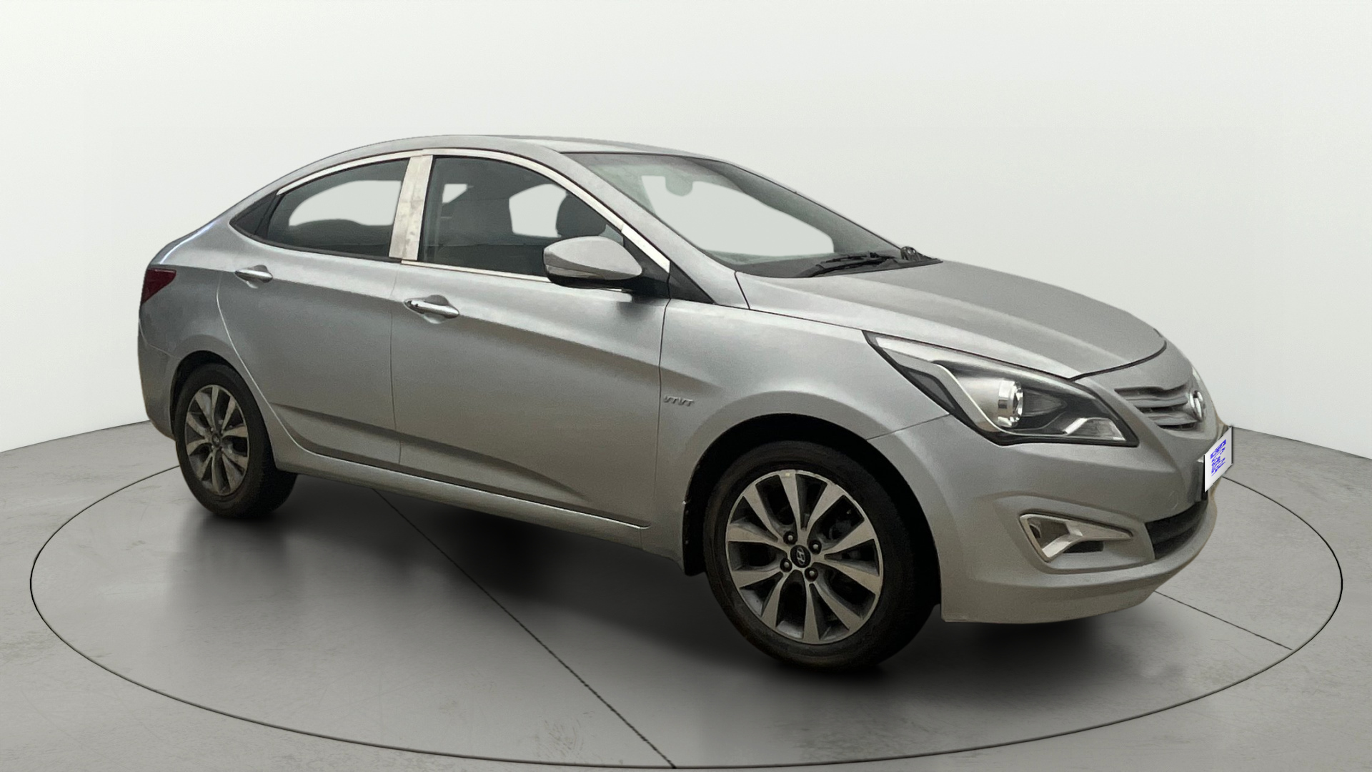 2015 Hyundai Verna FLUIDIC 4S 1.6 VTVT S(O) 2015 Hyundai Verna FLUIDIC 4S 1.6 VTVT S(O)