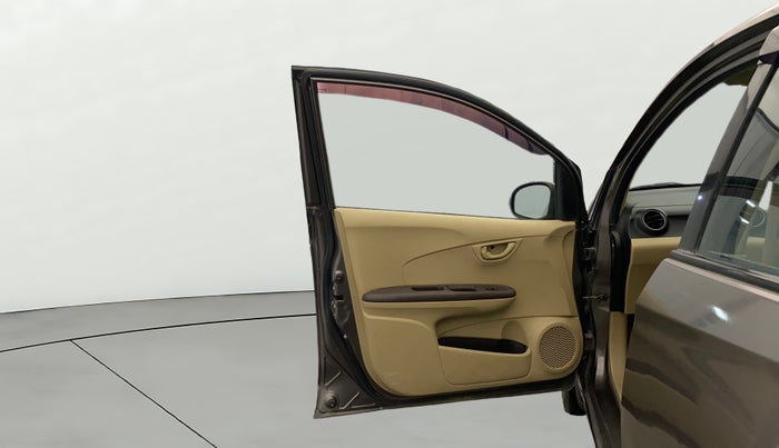 2013 Honda Brio S MT, Petrol, Manual, 97,701 km, LHS Front Door