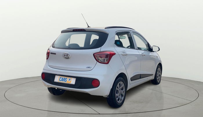 2020 Hyundai Grand i10 MAGNA 1.2 KAPPA VTVT, Petrol, Manual, 13,254 km, Right Back Diagonal
