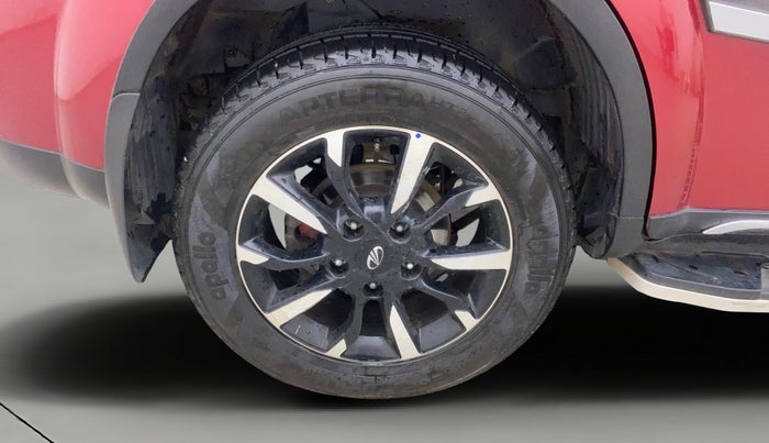 2018 Mahindra XUV500 W11, Diesel, Manual, 97,358 km, Right Rear Wheel