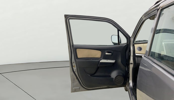 2018 Maruti Wagon R 1.0 LXI CNG, CNG, Manual, 62,534 km, LHS Front Door