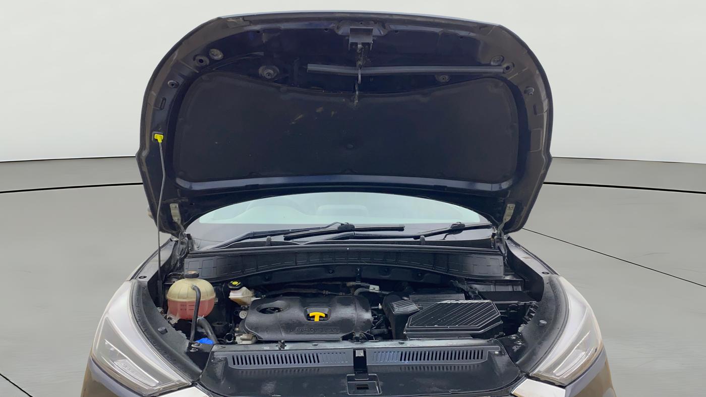 2021 Hyundai Tucson GLS 2WD AT PETROL, Petrol, Automatic, 83,851 km, Open Bonet