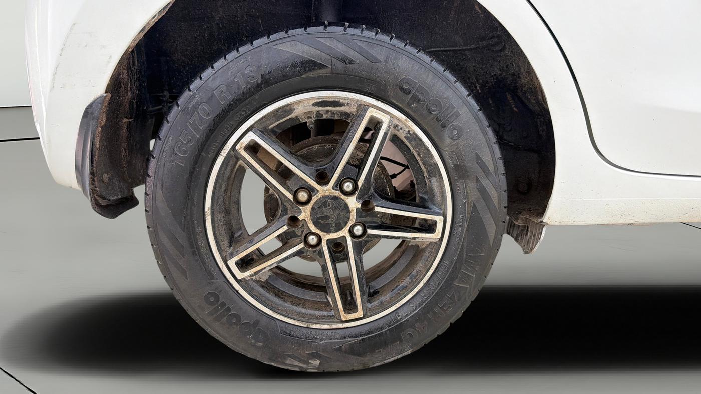 2019 Hyundai NEW SANTRO MAGNA, CNG, Manual, 90,595 km, Right Rear Wheel