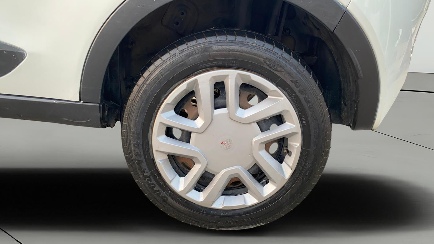 2019 Tata NEXON XM PETROL, Petrol, Manual, 80,378 km, Left Rear Wheel