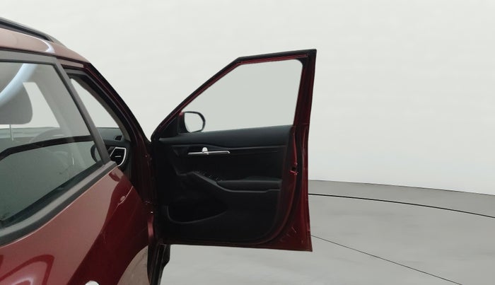 2023 KIA SELTOS  HTK PLUS 1.5 PETROL MT, Petrol, Manual, 31,141 km, RHS Front Door