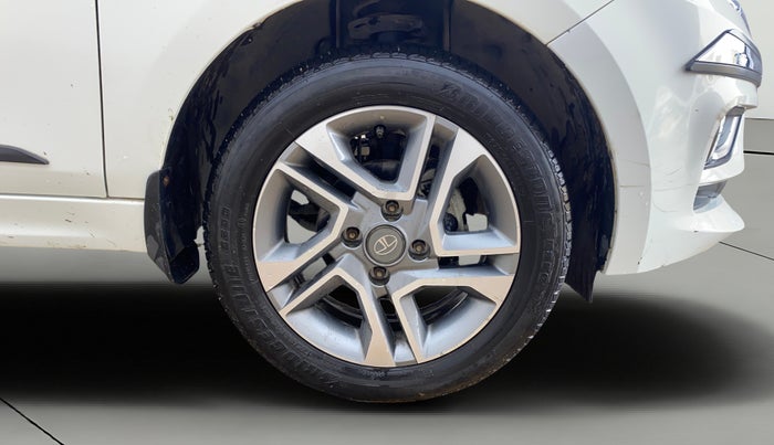 2022 Tata TIGOR XZA PLUS PETROL, Petrol, Automatic, 18,079 km, Right Front Wheel