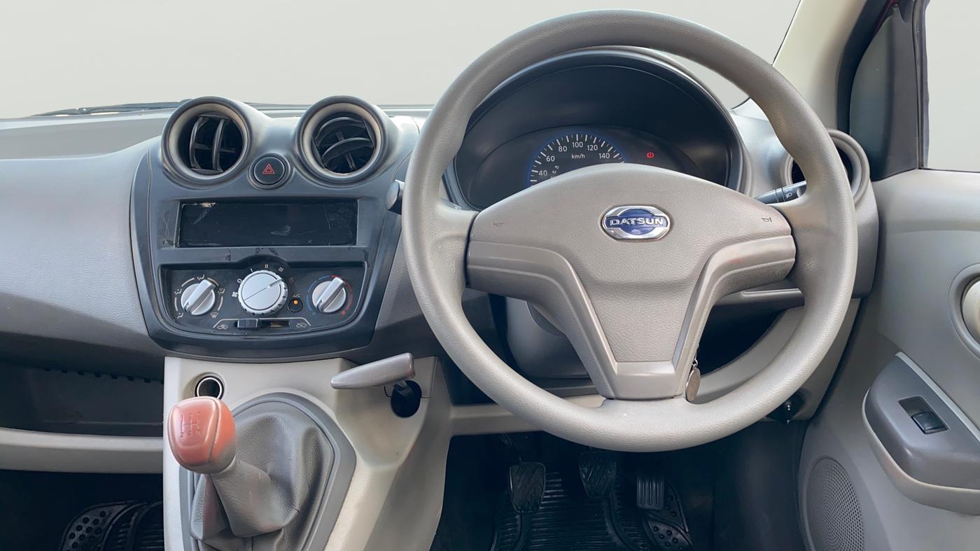 2014 Datsun Go T, Petrol, Manual, 77,725 km, Steering Wheel Close Up