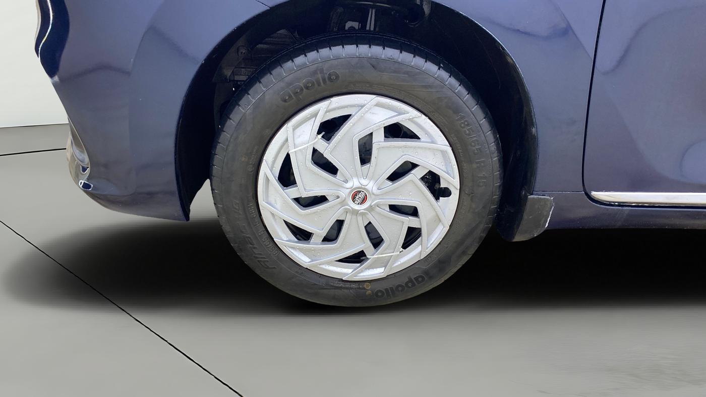 2022 Maruti Baleno DELTA PETROL 1.2, Petrol, Manual, 51,731 km, Left Front Wheel