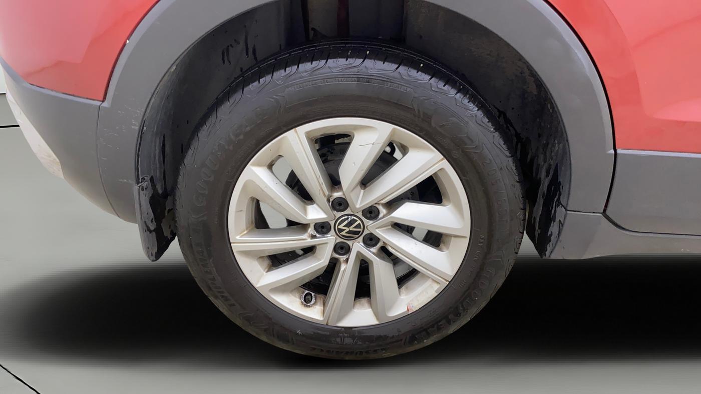 2022 Volkswagen TAIGUN HIGHLINE 1.0 TSI AT, Petrol, Automatic, 28,274 km, Right Rear Wheel