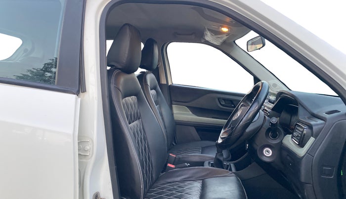 2022 Tata PUNCH ADVENTURE MT, Petrol, Manual, 29,257 km, Right Side Front Door Cabin