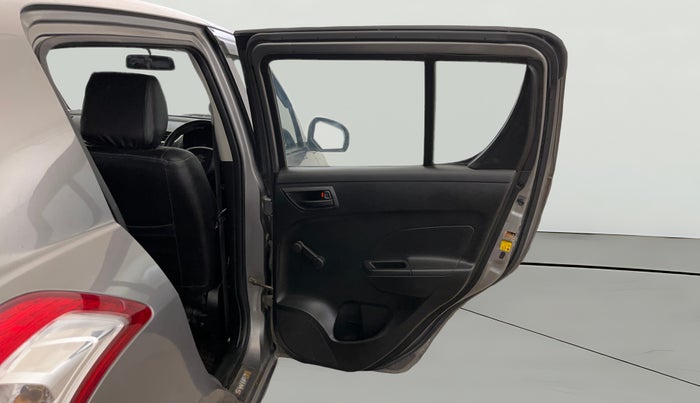 2016 Maruti Swift LXI (O), Petrol, Manual, 28,740 km, RHS Rear Door