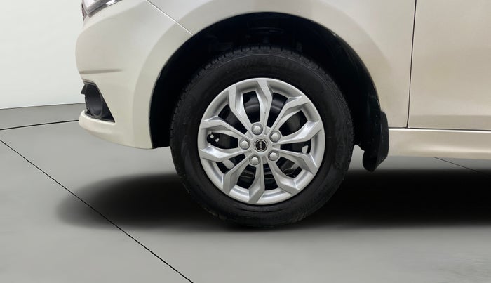 2017 Tata Tiago WIZZ EDITION PETROL, Petrol, Manual, 68,456 km, Left Front Wheel