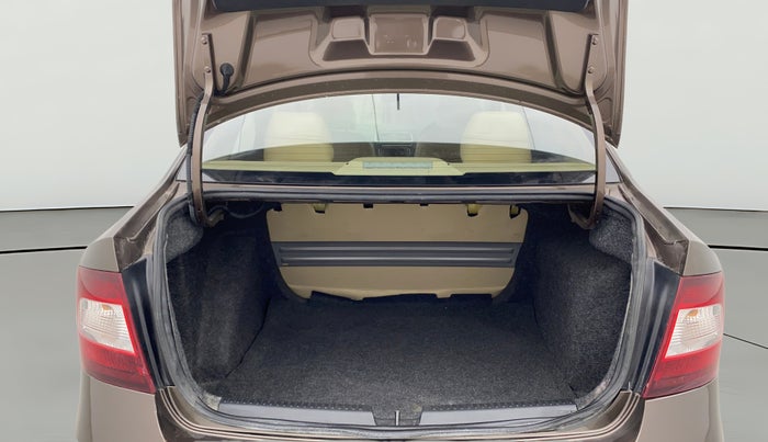 2020 Skoda Rapid AMBITION AT TSI, Petrol, Automatic, 93,113 km, Boot Open Zoomed View