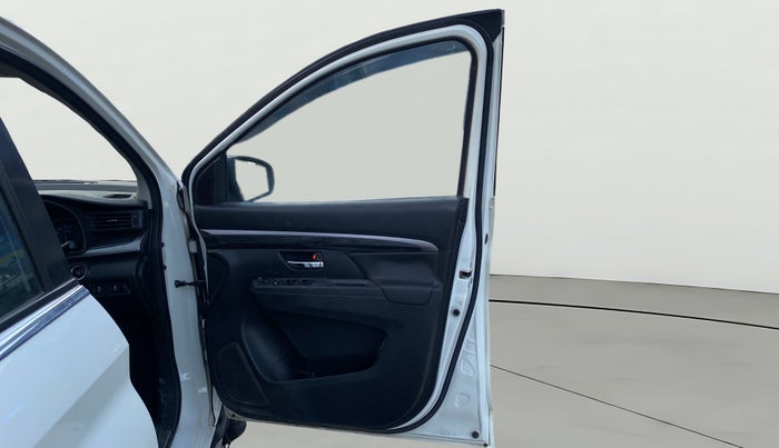 2022 Maruti XL6 ZETA AT, Petrol, Automatic, 55,305 km, RHS Front Door