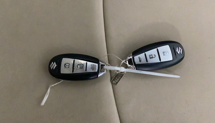 2021 Maruti Ciaz ZETA 1.5 SHVS MT PETROL, Petrol, Manual, 86,726 km, Key Close Up