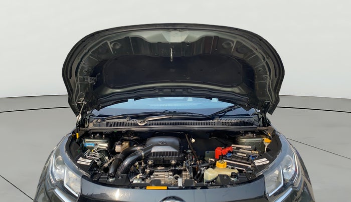 2022 Tata NEXON XMA SUNROOF PETROL, Petrol, Automatic, 14,217 km, Open Bonet