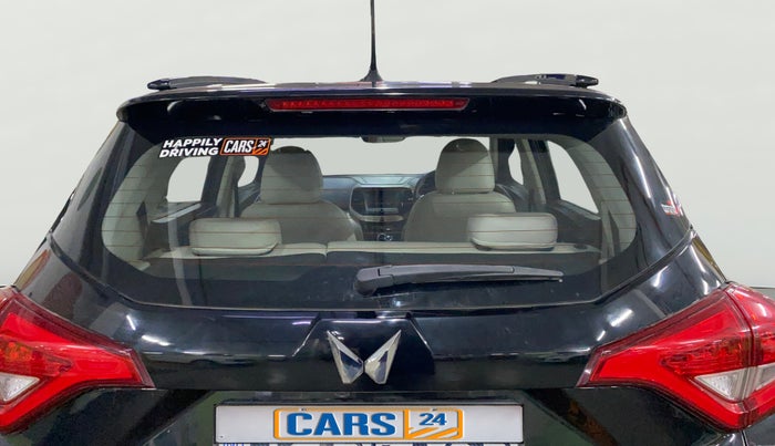 2023 Mahindra XUV300 W8 1.2 PETROL, Petrol, Manual, 51,621 km, Rear Windshield