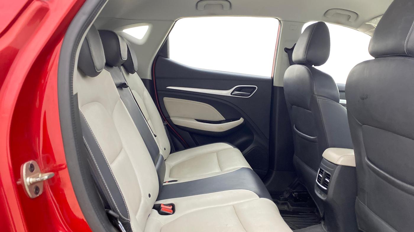 2022 MG ASTOR SMART EX 1.5 MT, Petrol, Manual, 45,639 km, Right Side Rear Door Cabin