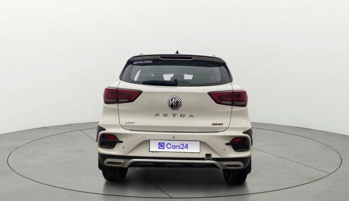 2023 MG ASTOR SAVVY 1.5 CVT, Petrol, Automatic, 19,617 km, Back/Rear