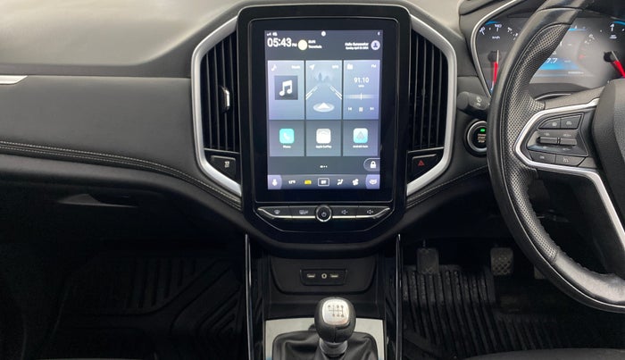 2019 MG HECTOR SHARP 2.0 DIESEL, Diesel, Manual, 1,22,590 km, Air Conditioner