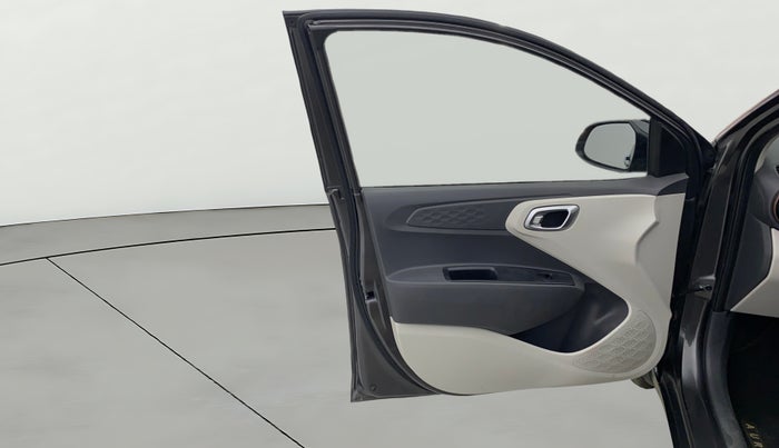 2020 Hyundai AURA SX 1.2 (O), Petrol, Manual, 67,129 km, LHS Front Door