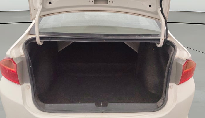 2014 Honda City 1.5L I-VTEC SV, Petrol, Manual, 1,43,914 km, Boot Open Zoomed View