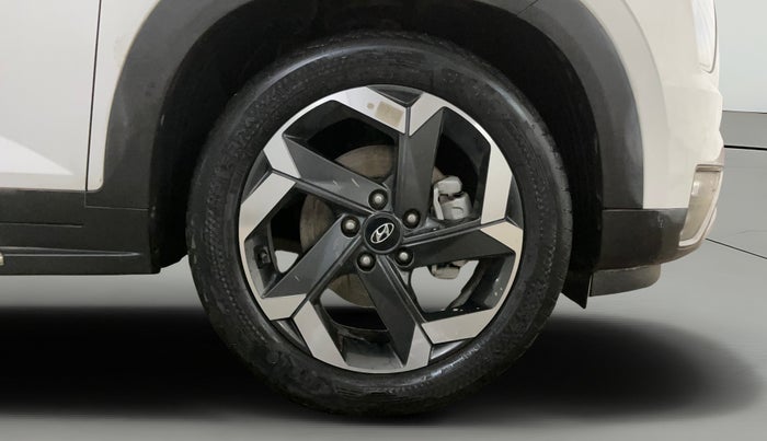 2021 Hyundai ALCAZAR 1.5 SIGNATURE (O) AT 6STR, Diesel, Automatic, 74,694 km, Right Front Wheel