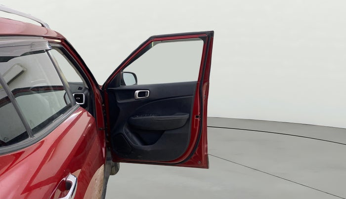 2019 Hyundai VENUE SX(O) 1.4 CRDI, Diesel, Manual, 69,664 km, RHS Front Door