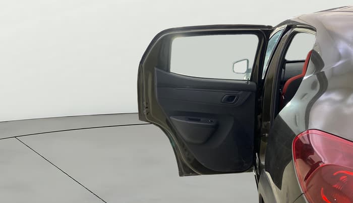 2022 Renault Kwid RXT 1.0 AMT, Petrol, Automatic, 25,832 km, LHS Rear Door