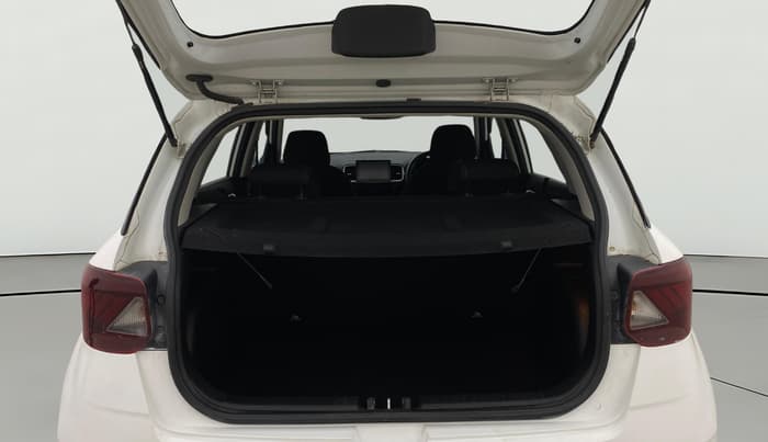 2021 Hyundai VENUE SX 1.0 TURBO, Petrol, Manual, 28,560 km, Boot Open Zoomed View