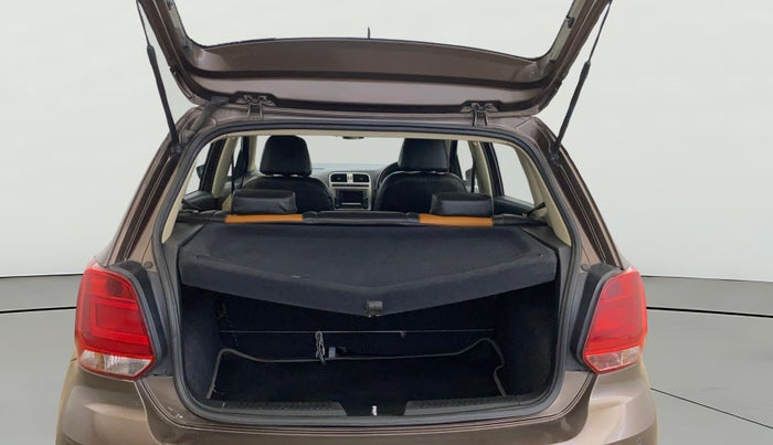 2017 Volkswagen Polo HIGHLINE1.2L, Petrol, Manual, 42,978 km, Boot Open Zoomed View