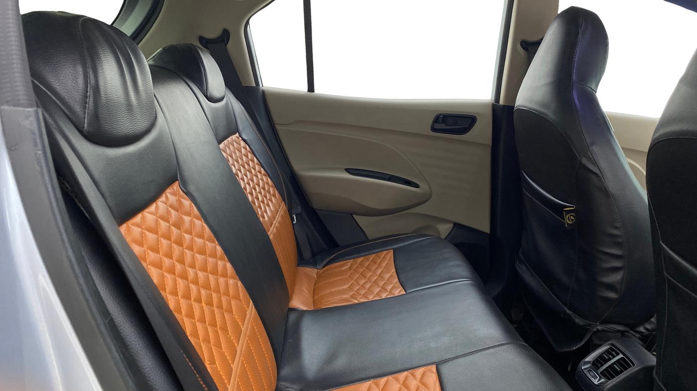 2020 Hyundai NEW SANTRO MAGNA, Petrol, Manual, 62,718 km, Right Side Rear Door Cabin