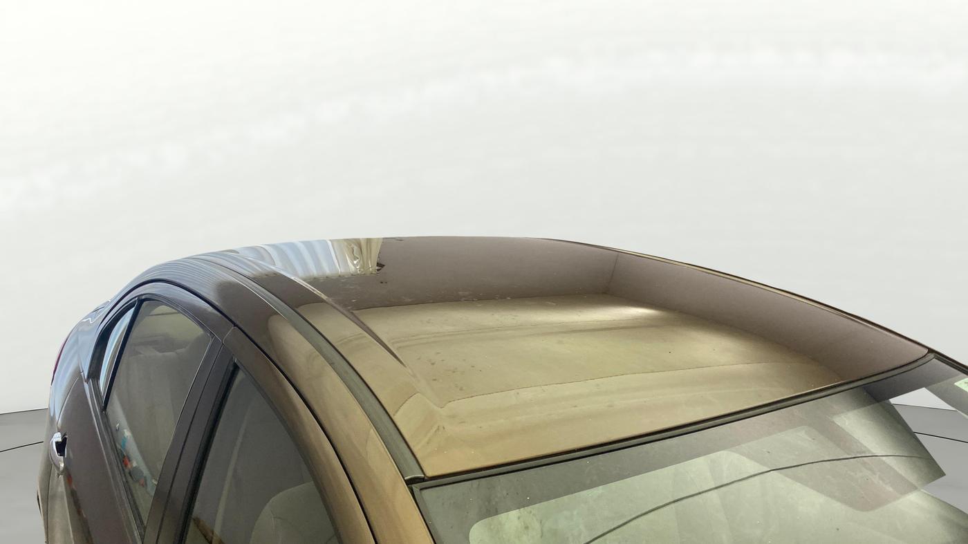 2015 Maruti Ciaz ZXI AT, Petrol, Automatic, 1,26,751 km, Roof