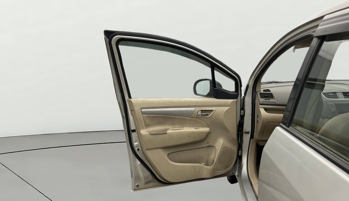 2017 Maruti Ertiga VXI CNG, CNG, Manual, 1,23,055 km, LHS Front Door