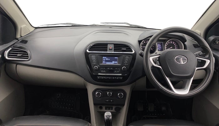 2016 Tata Tiago XZ PETROL, Petrol, Manual, 31,225 km, Dashboard