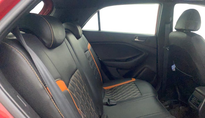 2017 Hyundai i20 Active 1.2 SX, Petrol, Manual, 97,667 km, Right Side Rear Door Cabin