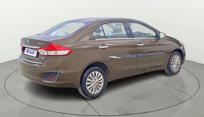 2015 Maruti Ciaz ZXI, Petrol, Manual, 94,892 km, Right Back Diagonal