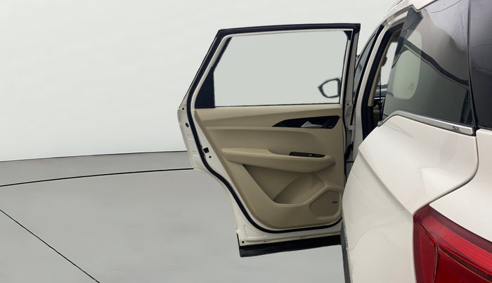 2021 MG HECTOR SHARP 1.5 PETROL CVT, Petrol, Automatic, 62,429 km, LHS Rear Door