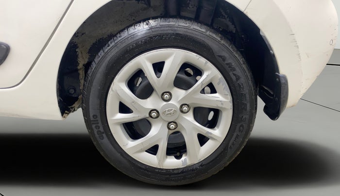 2017 Hyundai Grand i10 SPORTZ (O) 1.2 KAPPA VTVT, Petrol, Manual, 25,181 km, Left Rear Wheel