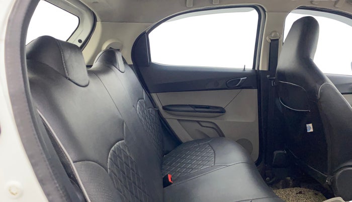 2018 Tata Tiago XT PETROL, Petrol, Manual, 58,410 km, Right Side Rear Door Cabin